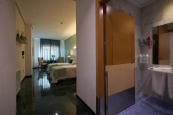residencia de mayores en granada fonseca doble