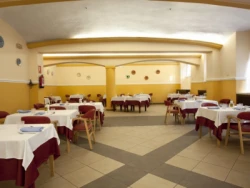 centro-residencial-nuestra-señora-del-perpetuo-socorro-comedor