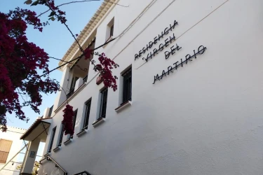 centro-residencial-virgen-del-martirio-fachada