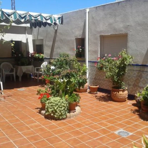 centro-residencial-corazon-de-jesus-patio