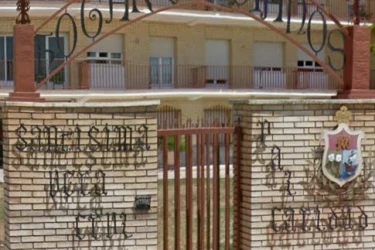 residencia-de-tercera-edad-desamparados-santisima-vera-cruz-fachada