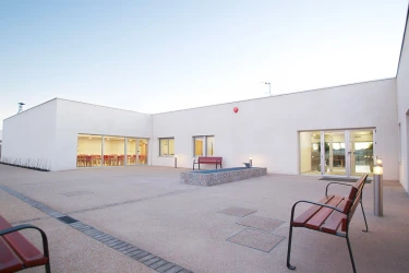 residencia-valle-de-las-palas-fachada