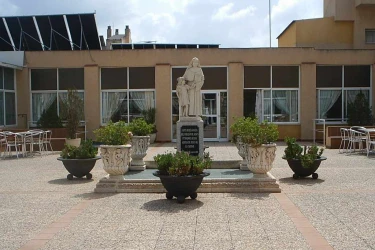 residencia-nuestra-señora-de-fatima-fachada