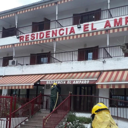residencia-el-amparo-fachada