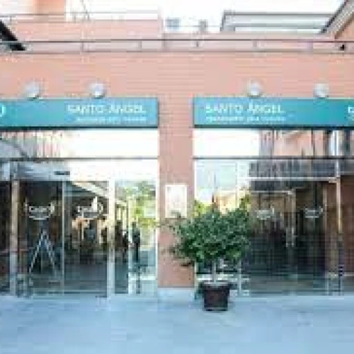 caser-residencial-santo-angel-fachada