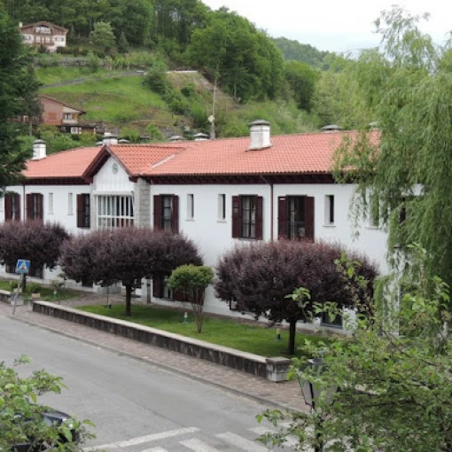 andra_mari_zaharren_egoitza_navarra_lesaka