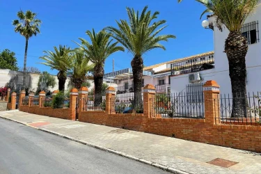 centro-residencial-para-personas-mayores-jesus-de-nazaret-fachada
