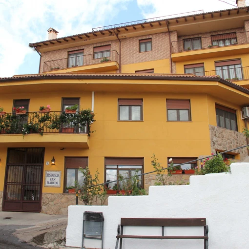 residencia-de-mayores-san-marcos-fachada