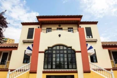Puente Real Palacio de Guadiana