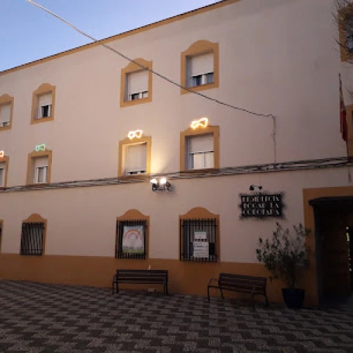 centro-residencia-de-la-tercera-edad-la-coronada-villafranca-de-los-barros-badajoz