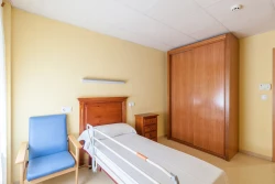 residencia-vina-del-rey-habitacion