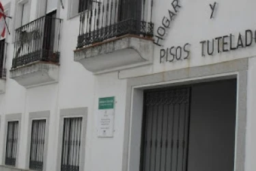 Hogar club con pisos tutelados de Casar de Cáceres
