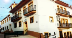 residencia-de-mayores-cristo-de-la-luz-madrigal-de-la-vera