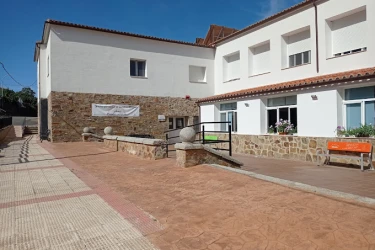 residencia-para-la-tercera-edad-sierra-de-los-canchos-mirabel-caceres