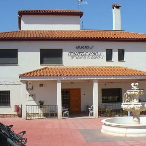 Centro Residencial Peraleda de la Mata