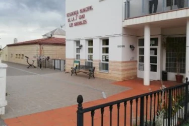 pisos-tutelados-para-la-tercera-edad-los-naranjos-sierra-de-fuentes-caceres