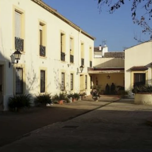 residencia de ancianos aura santa barbara-almaden-ciudad real
