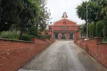 residencia-de-personas-mayores-nuestra-señora-de-los-desamparados-fachada