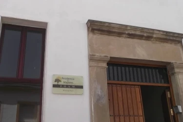 residencia-de-mayores-foam-mengibar-fachada