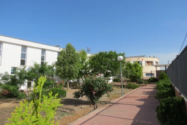 residencia-para-personas-mayores-peal-de-becerro-fachada