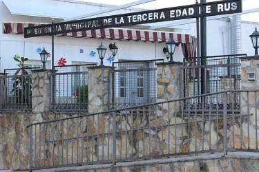 residencia-para-personas-mayores-de-rus-fachada