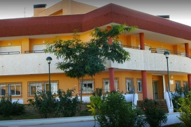 residencia-para-personas-mayores-mercedes-fernandez-olivares-fachada