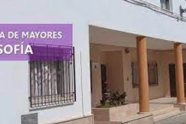 centro-residencial-reina-sofia-fachada