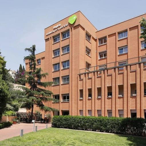 domus vi regina-barcelona