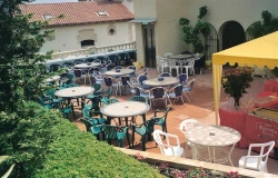 residencia villa salud terraza jardin