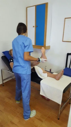 fisioterapia-residencia-ancianos-almeria-sierra-salud