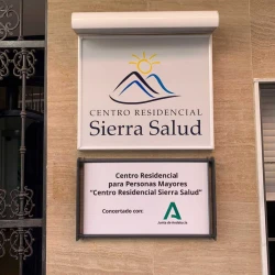 residencias concertadas almeria sierra salud entrada