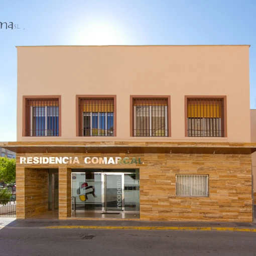 centro-residencial-comarcal-de-personas-mayores-exterior