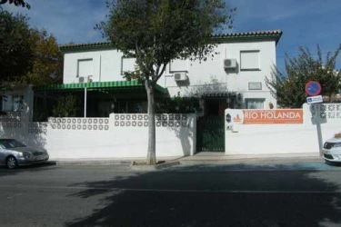 residencia-para-personas-mayores-rio-holanda-exterior