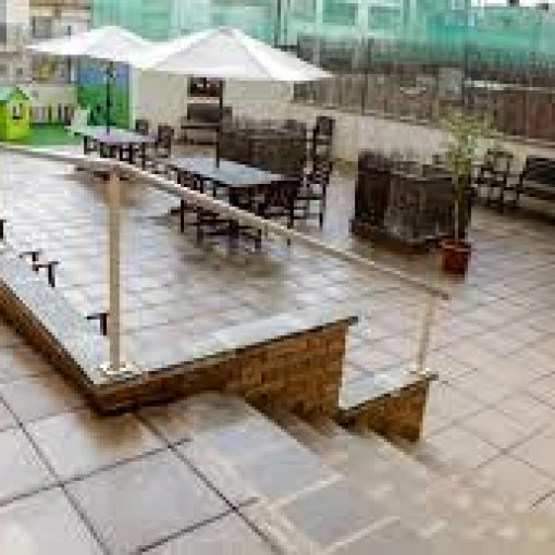 residencia geriatrica la vostra llar la rambla-hospitalet de llobregat-barcelona