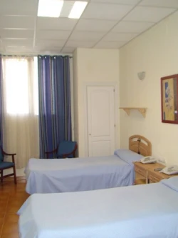 centro-residencial-para-personas-mayores-girasol-dormitorio