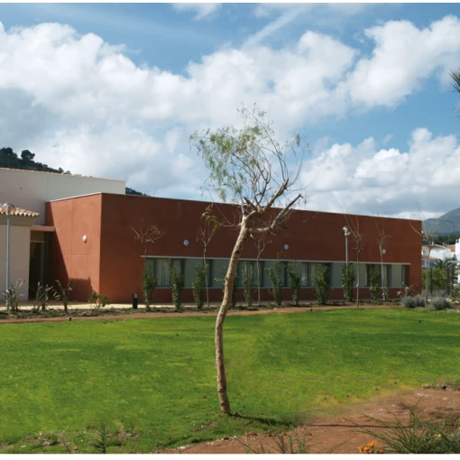 centro-residencial-sierra-de-las-nieves-exterior