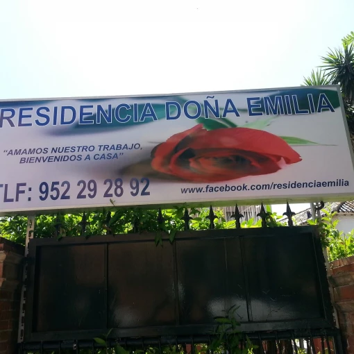 residencia-de-la-tercera-edad-doña-emilia-exterior