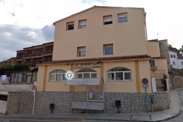 Centro de mayores les palmeres