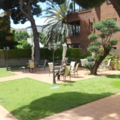residencia 3 edat el jardi-santa perpetua de mogoda-barcelona