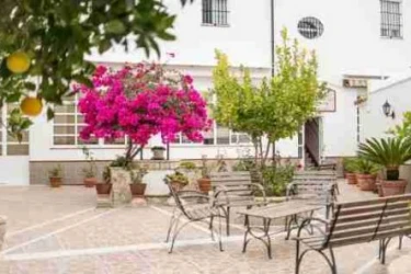 residencia-de-mayores-amor-de-dios-fachada