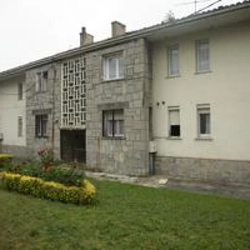 Vivienda comunitaria San Mamés Etxea Álava, Amurrio
