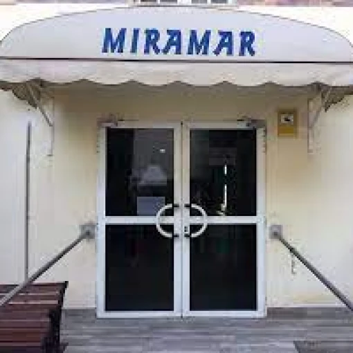 centro-residencial-de-mayores-miramar-fachada