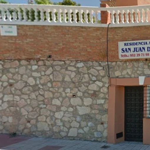 centro-residencial-san-juan-de-avila-fachada