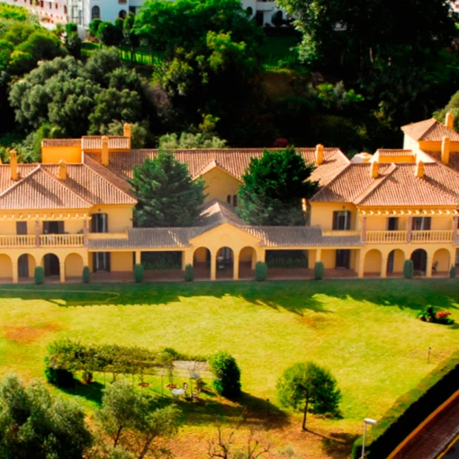 centro-residencial-seniors-exterior