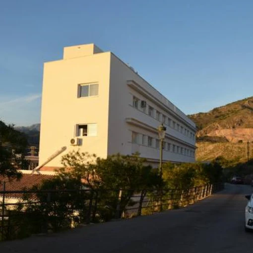 casa-residencia-hermanas-del-buen-samaritano-fachada