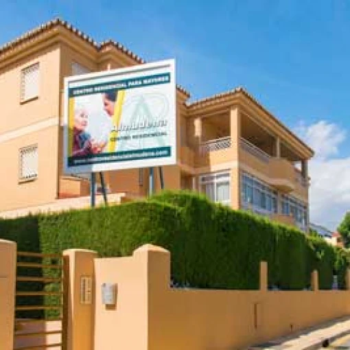 centro-residencial-para-personas-mayores-almudena-exterior