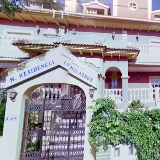 residencia-de-mayores-los-milagros-exterior