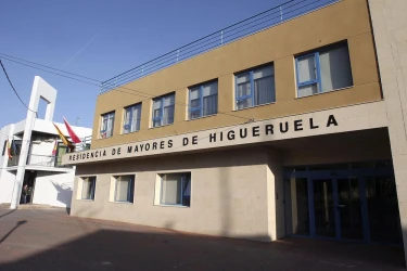 Residencia de mayores El Jardín
