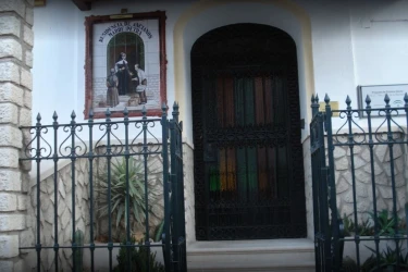 centro-residencial-s-jose-de-la-montaña-fachada