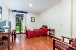 habitacion-residencia-de-mayores-seniors-velez-malaga